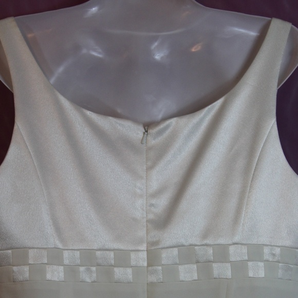 NA NA Collection White Mini Dress - Picture 7 of 7